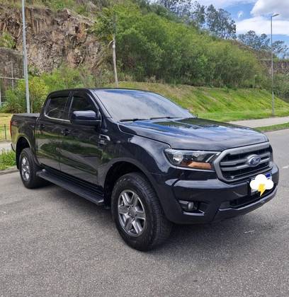 FORD RANGER 2.2 XLS 4X4 CD 16V DIESEL 4P AUTOMÁTICO FORD RANGER 2.2 XLS 4X4 CD 16V DIESEL 4P AUTOMÁTICO
